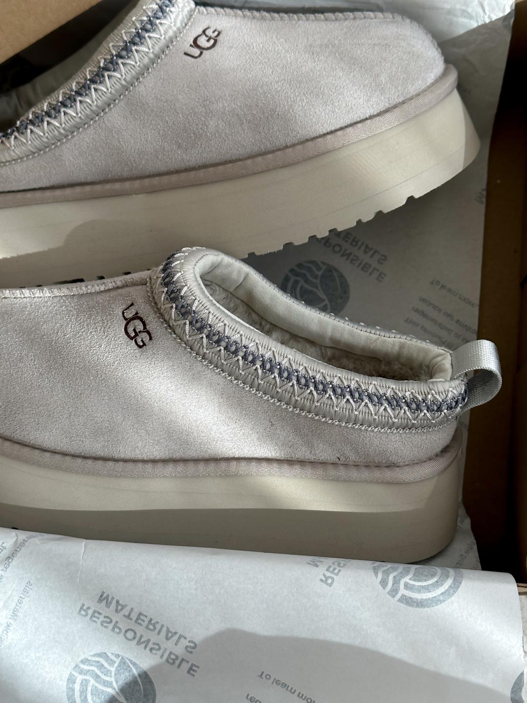 UGG Tasman Platform Light Grey