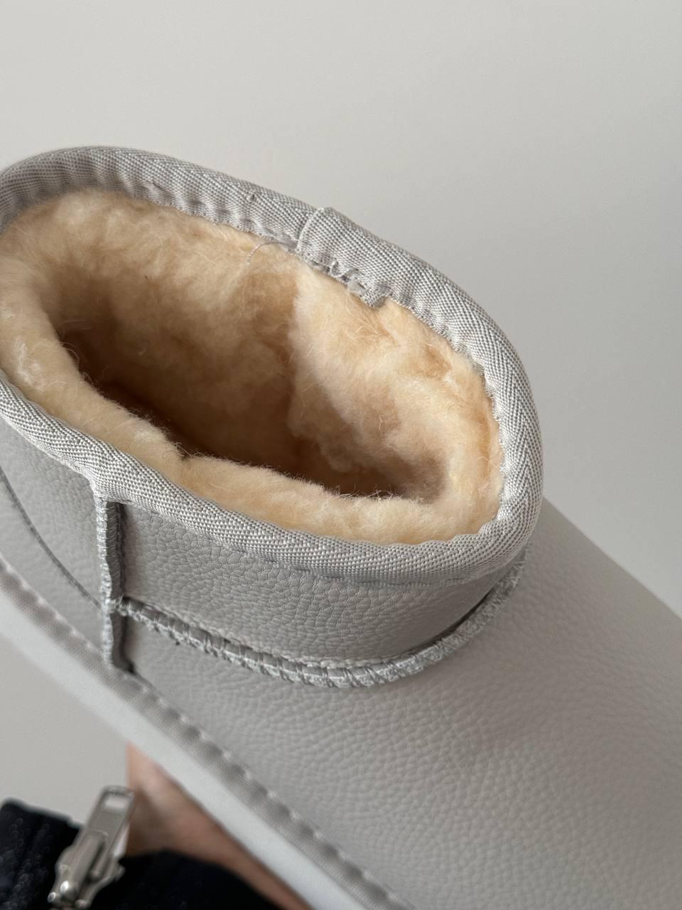UGG Ultra Mini Platform Leather Light Grey