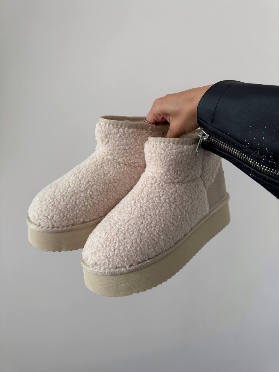 UGG Ultra Mini Platform Teddy Cream