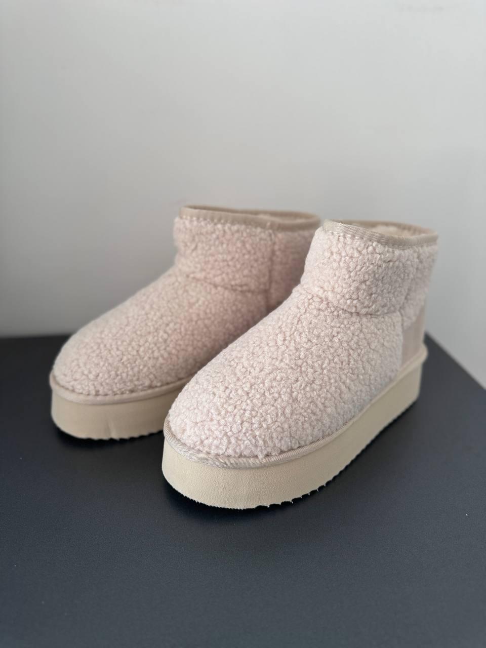 UGG Ultra Mini Platform Teddy Cream