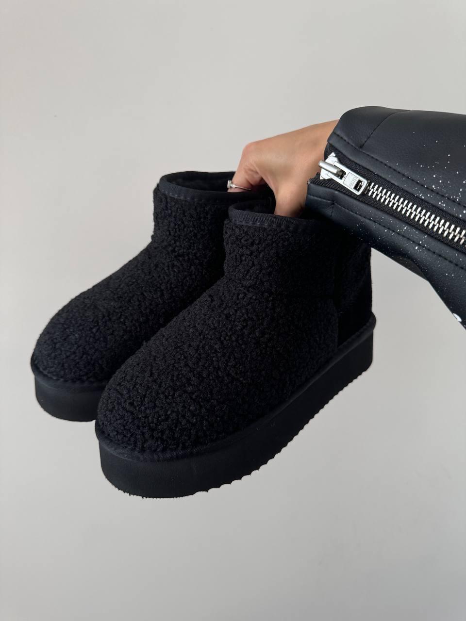 UGG Ultra Mini Platform Teddy Black