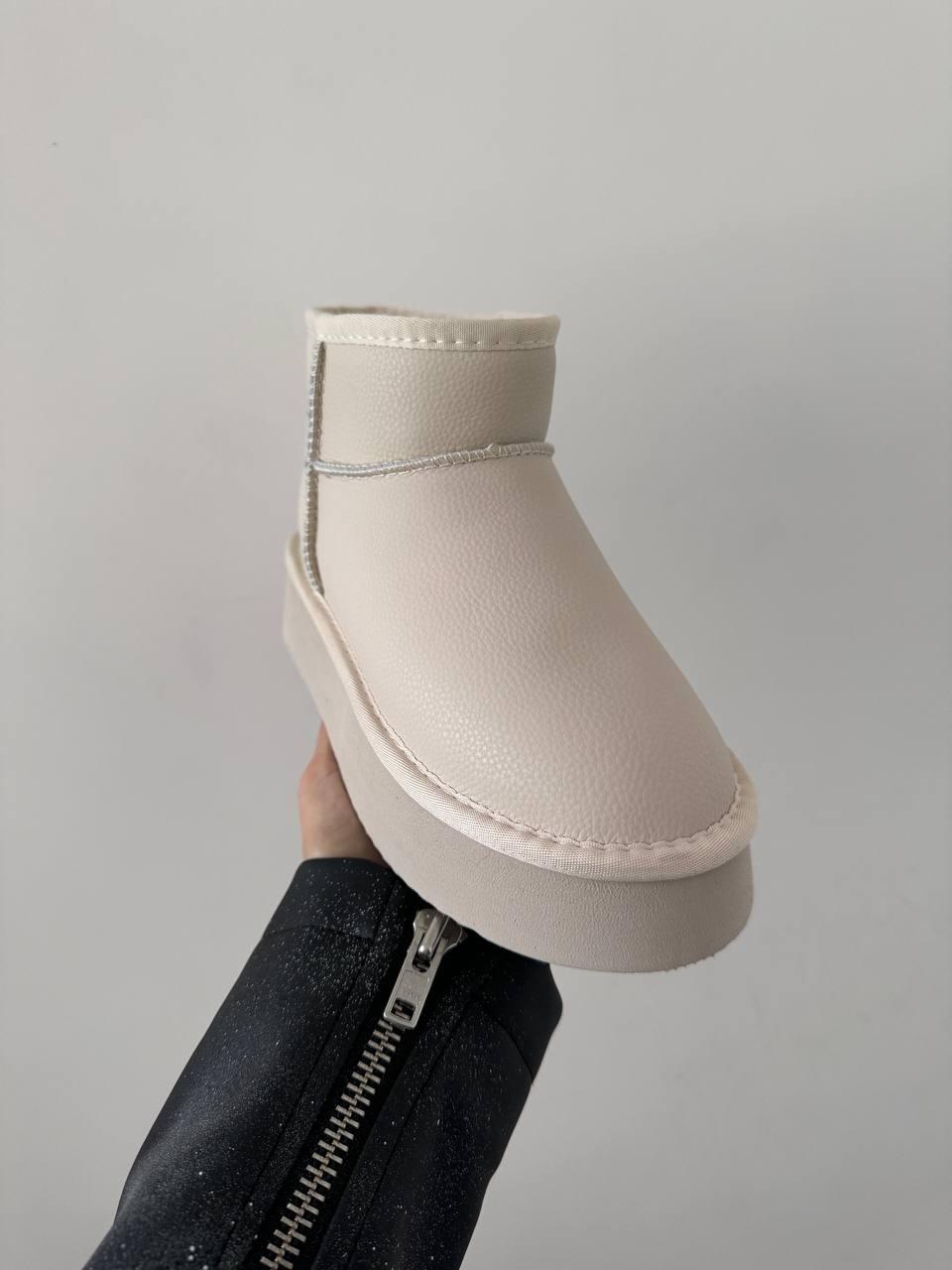 UGG Ultra Mini Platform Leather Cream