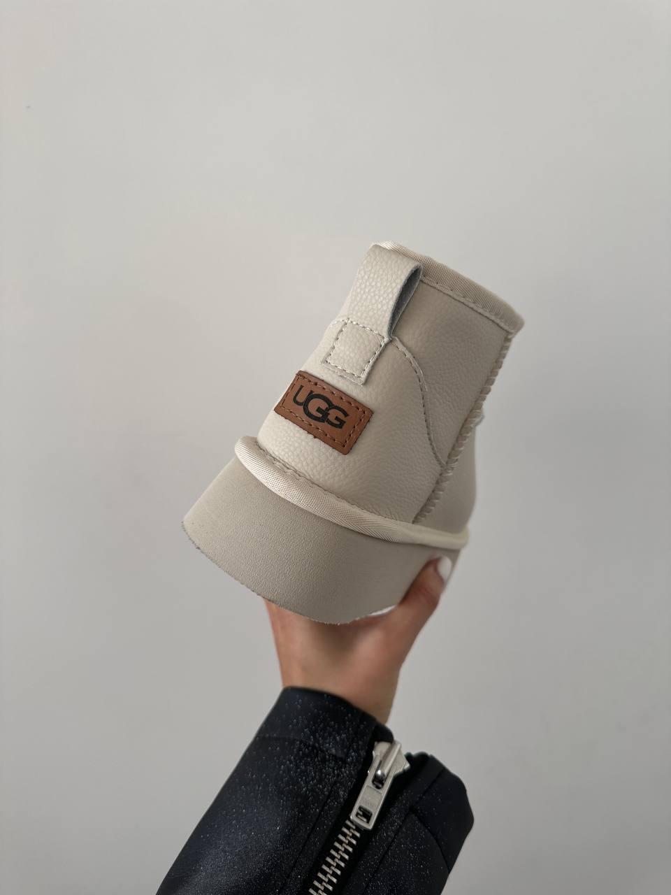 UGG Ultra Mini Platform Leather Cream