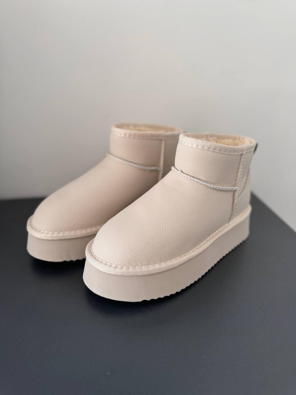 UGG Ultra Mini Platform Leather Cream