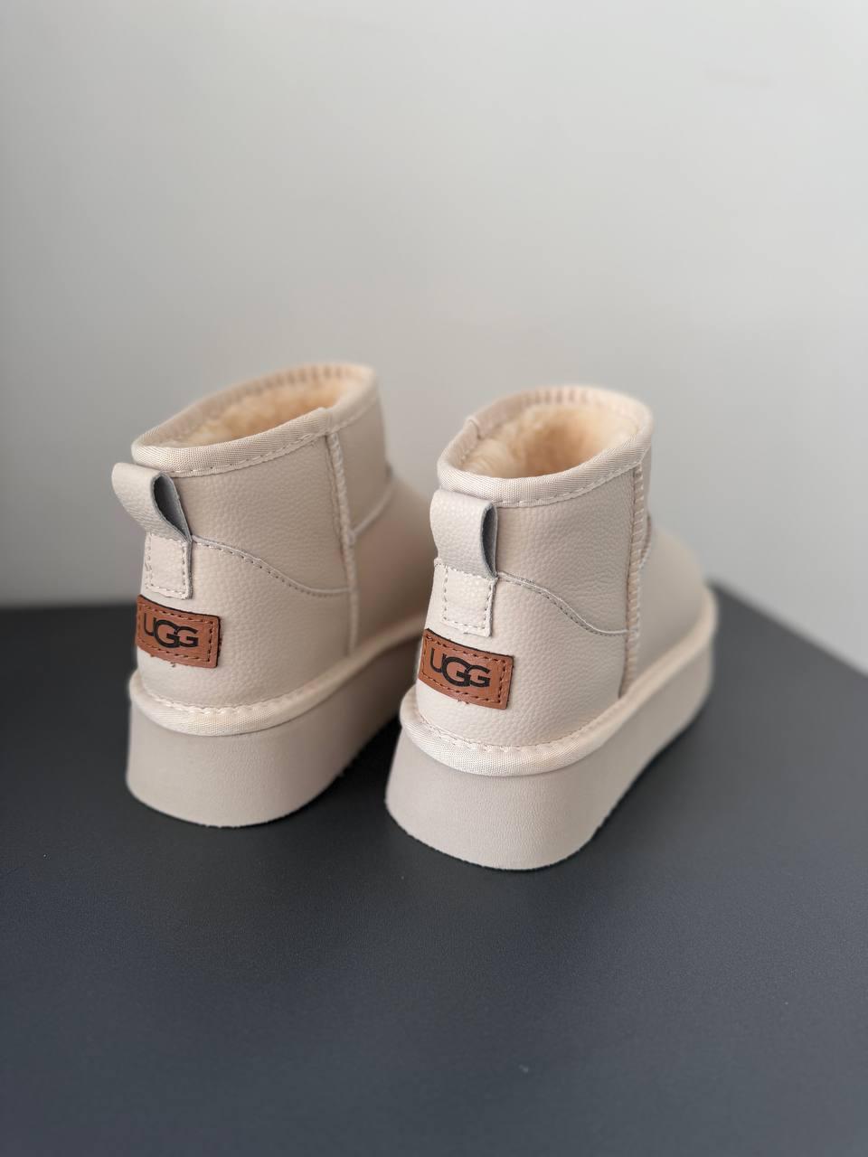 UGG Ultra Mini Platform Leather Cream