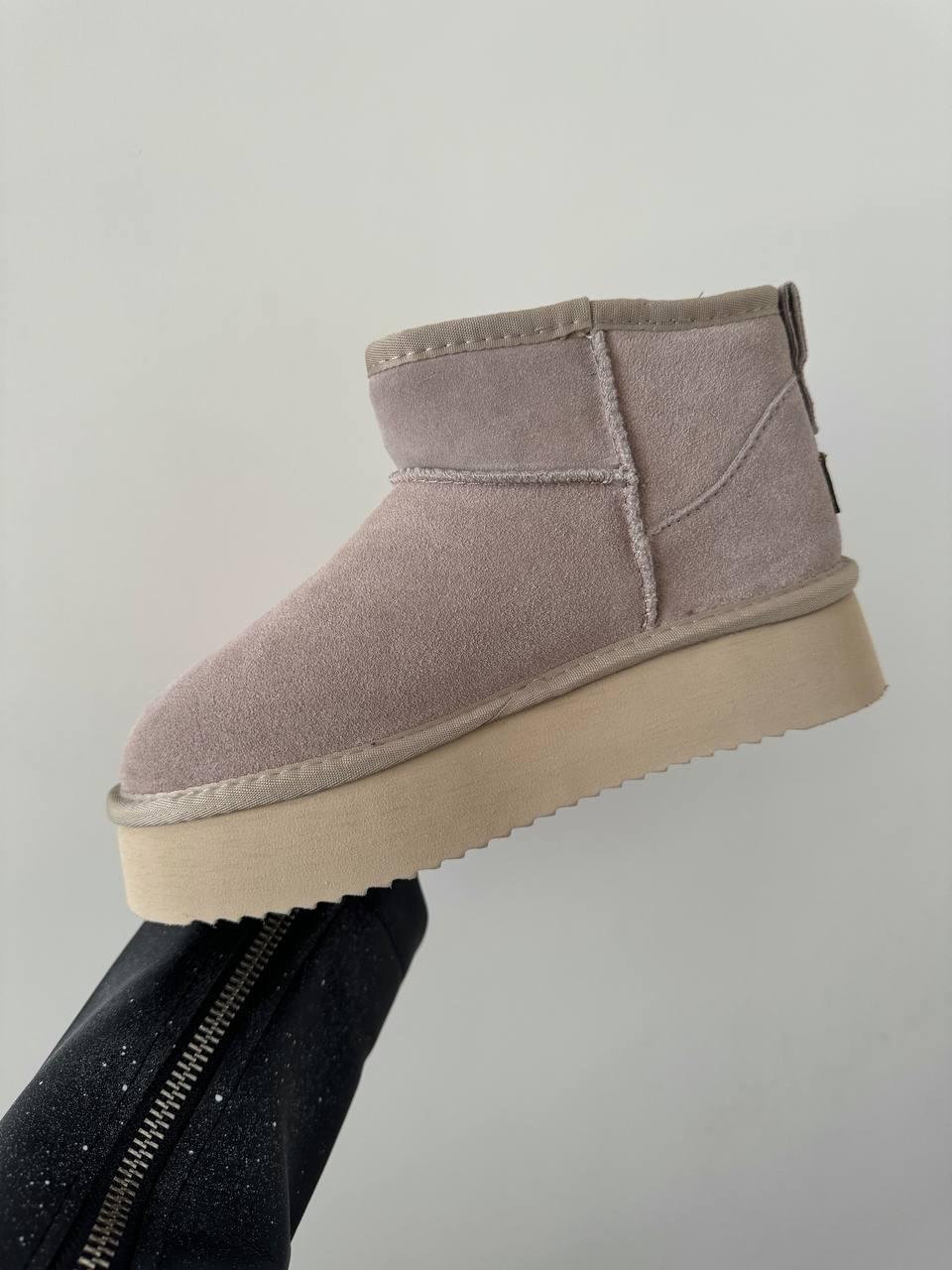 Ugg Ultra Mini Platform Beige Cream Suede