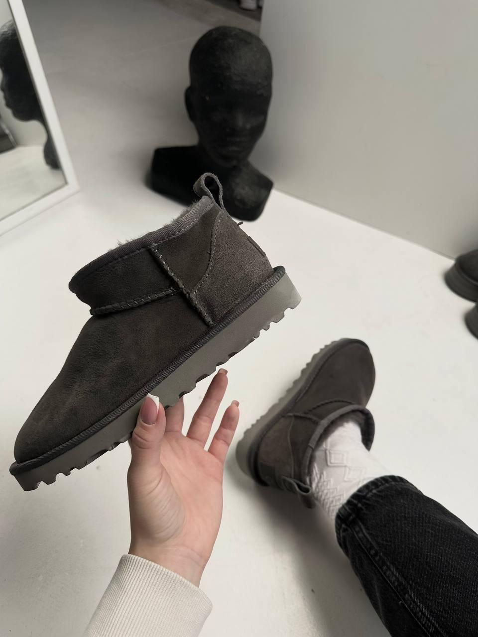 UGG ultra mini Grey V4