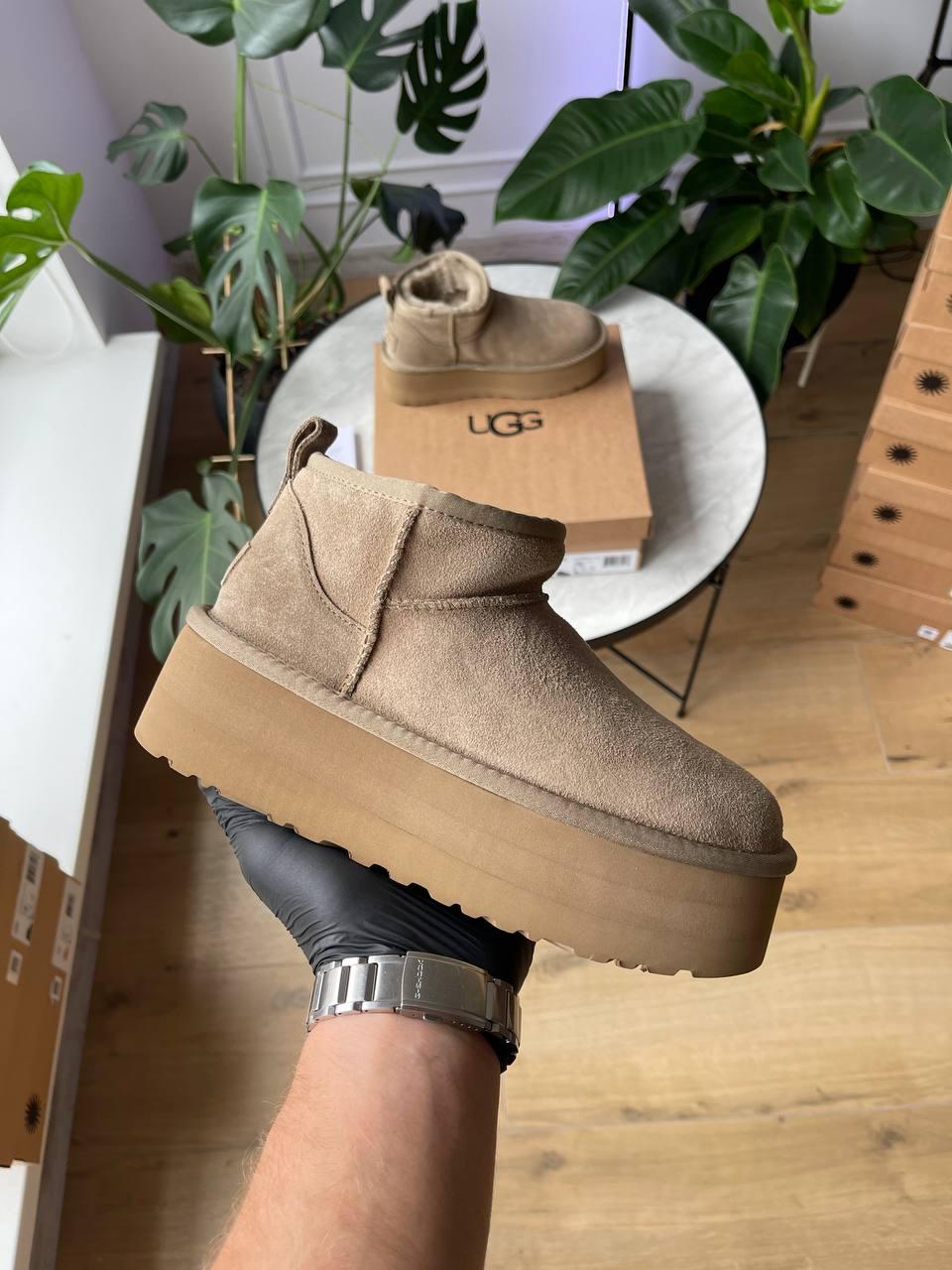 UGG Ultra Mini Platform Khaki Beige