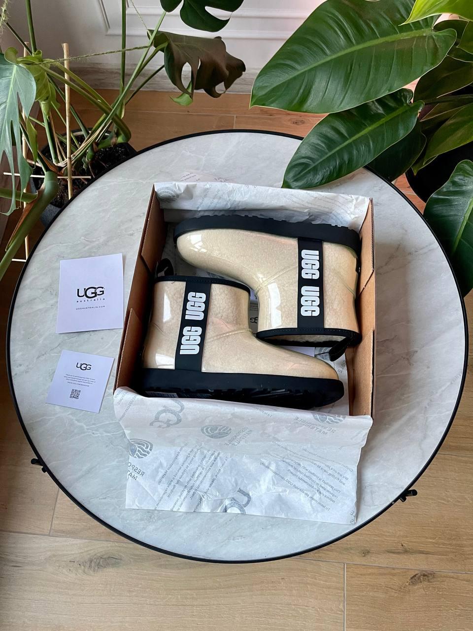 Ugg Clear Mini Boot Natural Black