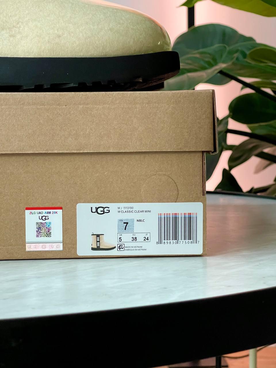 Ugg Clear Mini Boot Natural Black