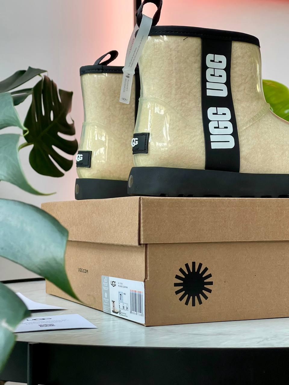 Ugg Clear Mini Boot Natural Black
