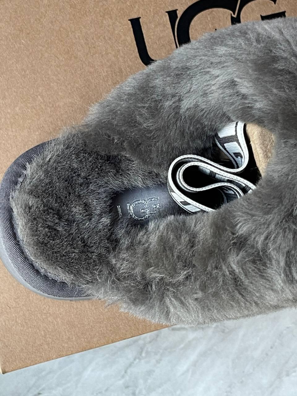 UGG Funkette Slipper Platform Grey