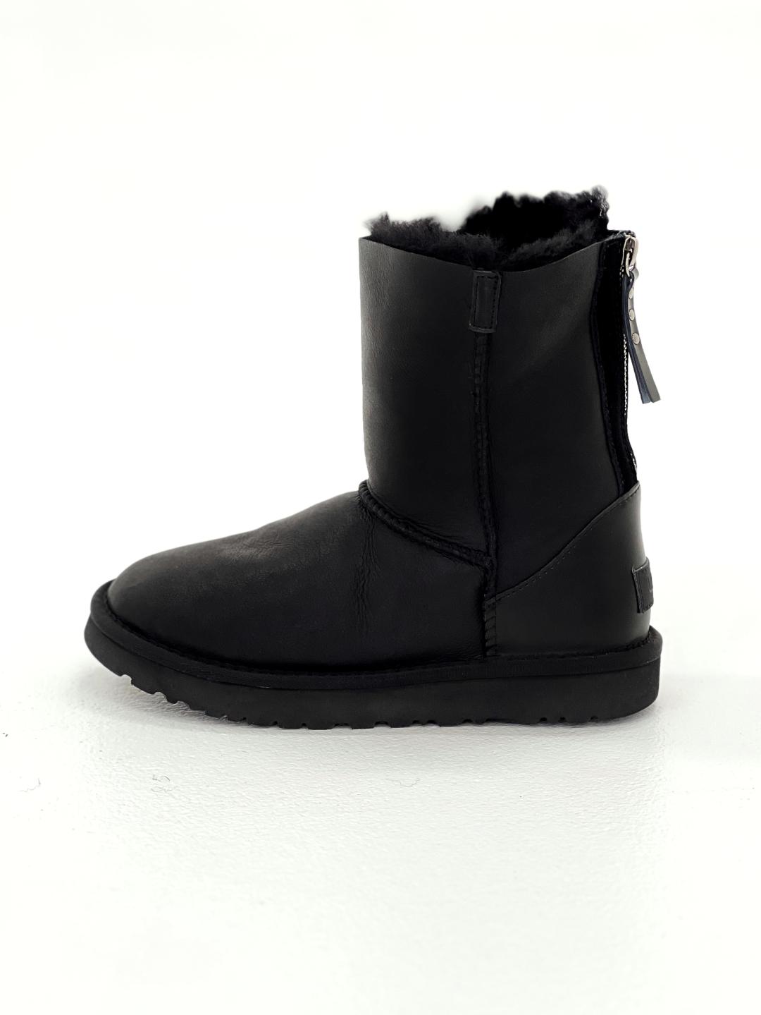 UGG Classic High Zip Black ND