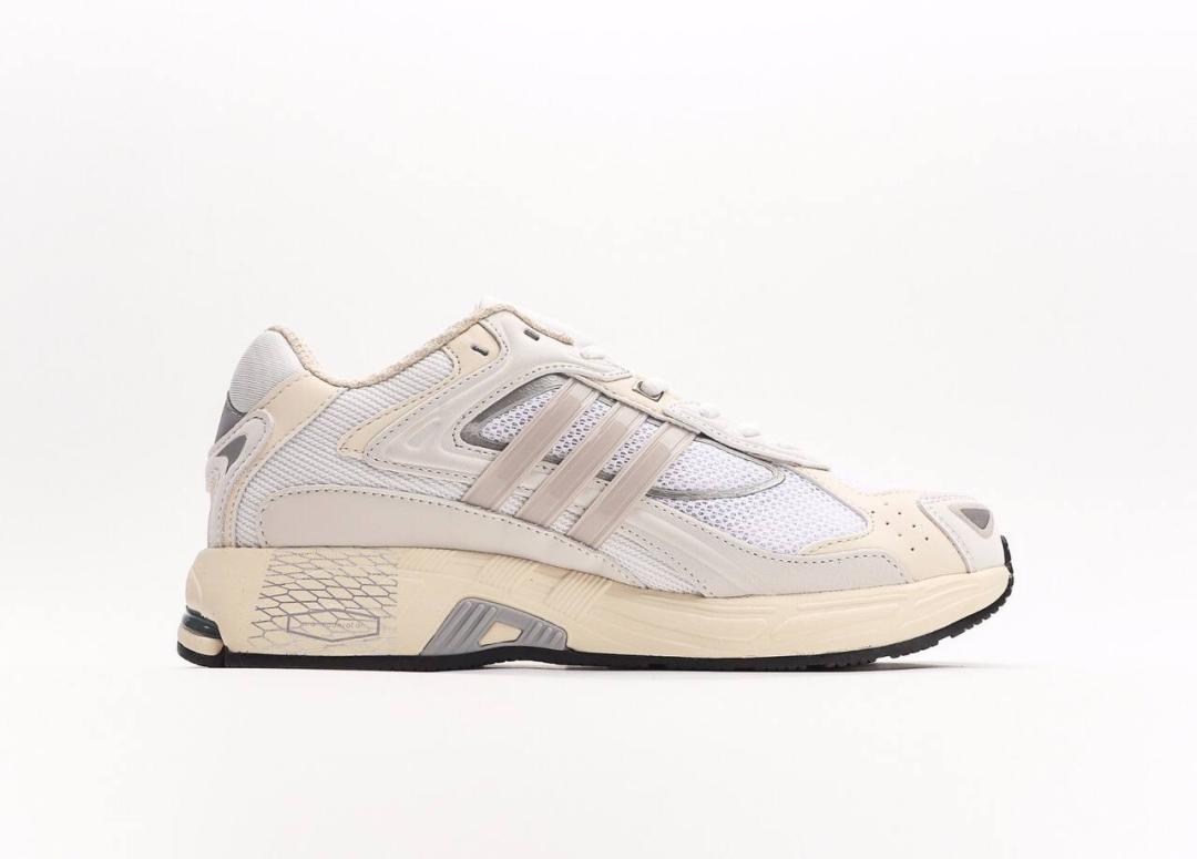 Adidas Response Ivory