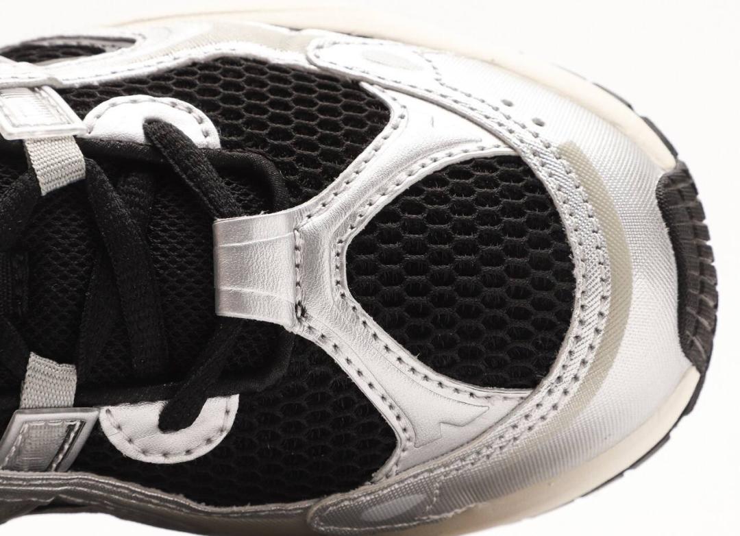 Adidas Ozmillen Grey Black