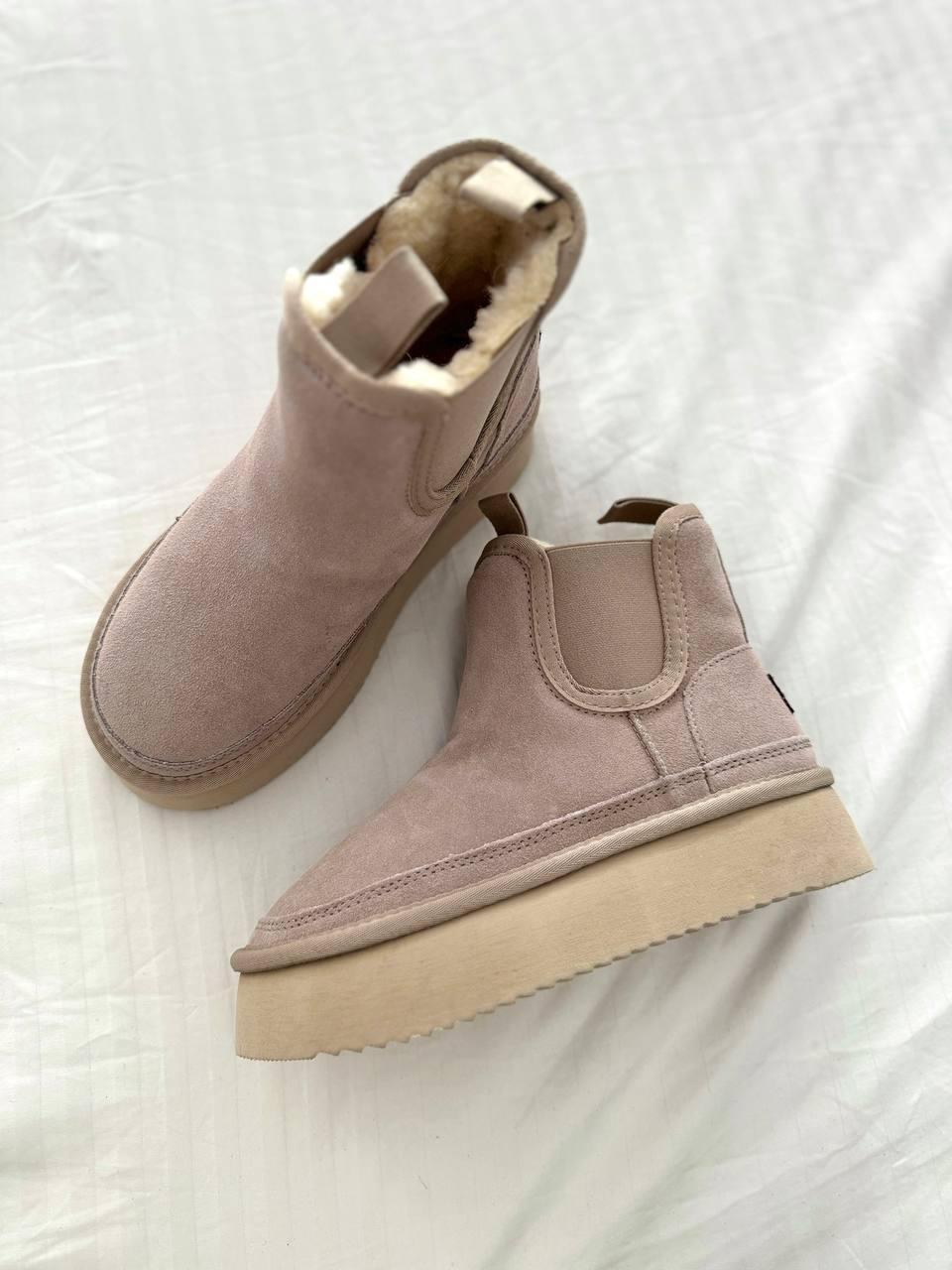 UGG Neumal Platform Chelsea Latte