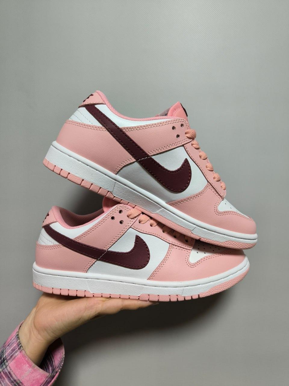 Nike SB Dunk Low Pink Rose