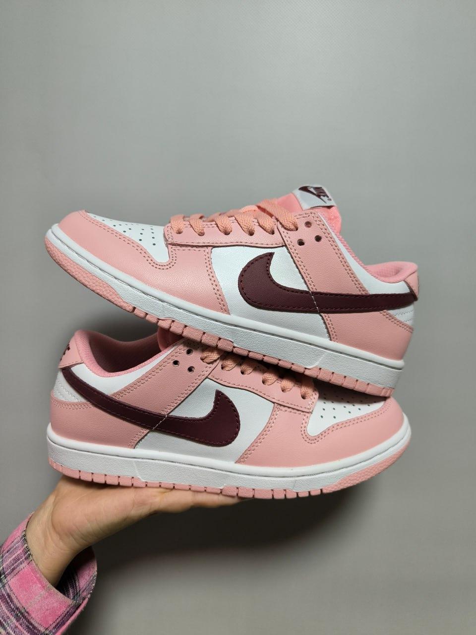 Nike SB Dunk Low Pink Rose