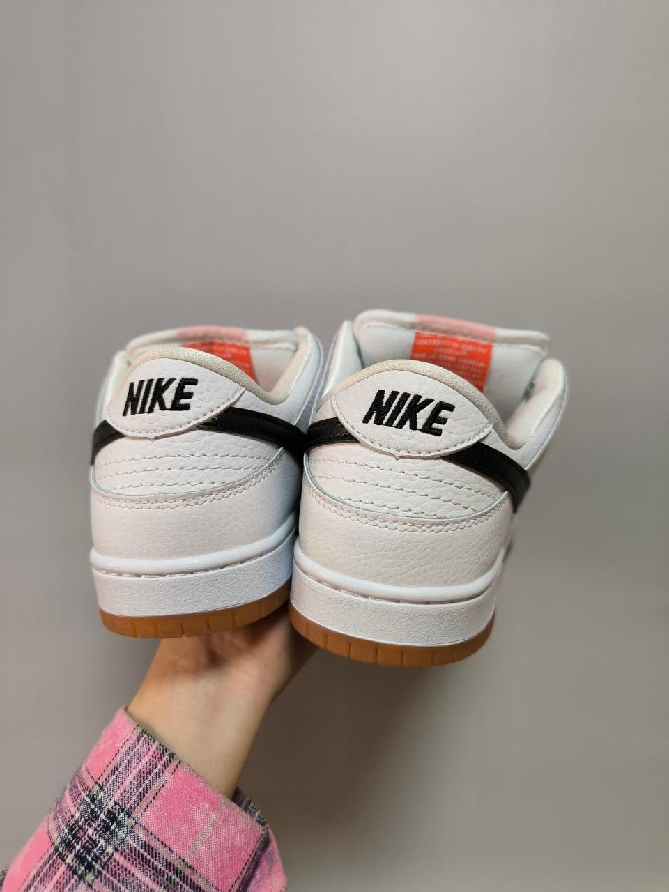 Nike SB Dunk Low White Gum