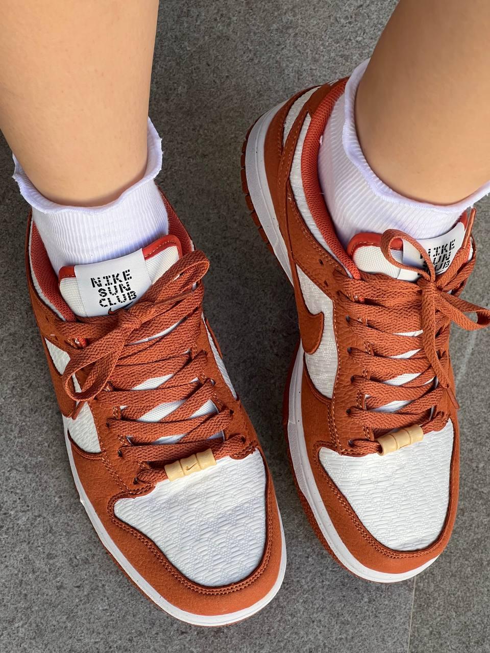 Nike SB Dunk Low WMNS Sun Club Burn Sunrise