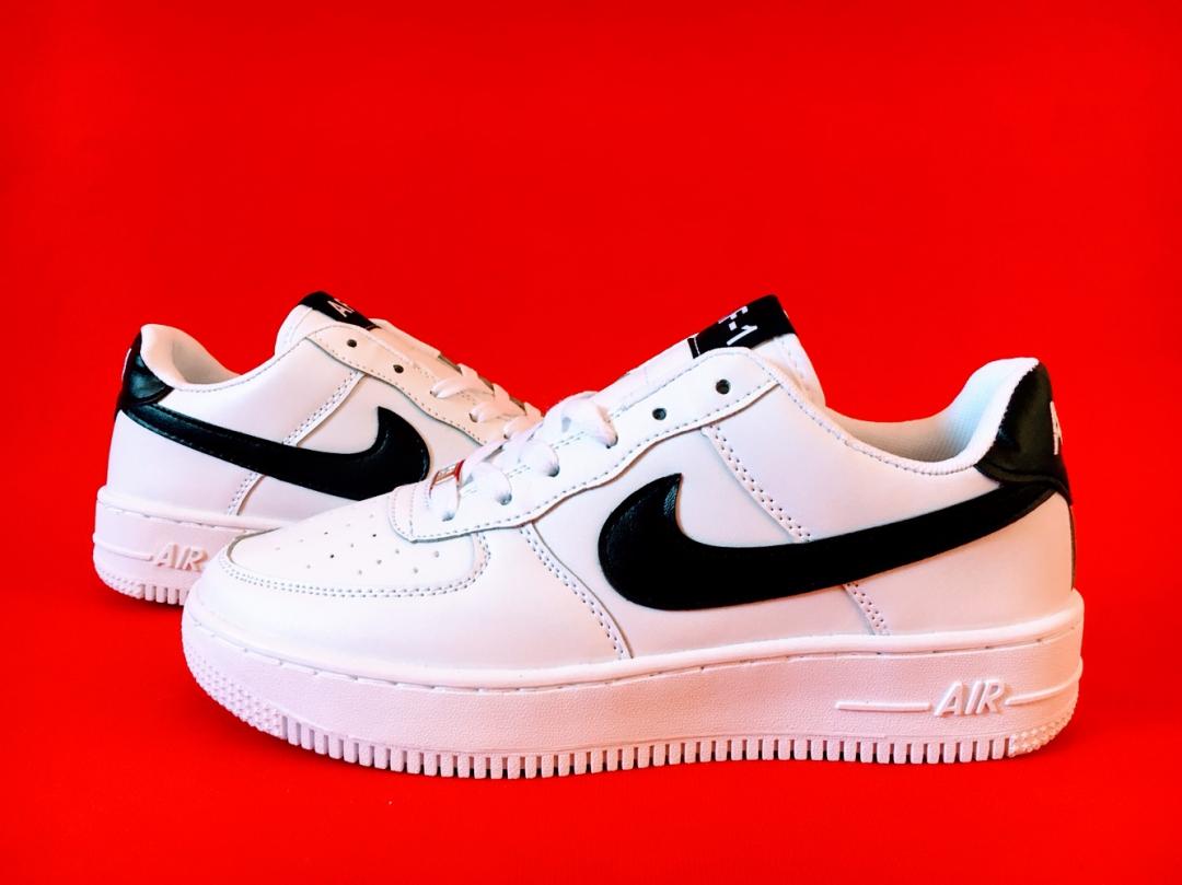 Nike Air Force 1 White Black Logo 1