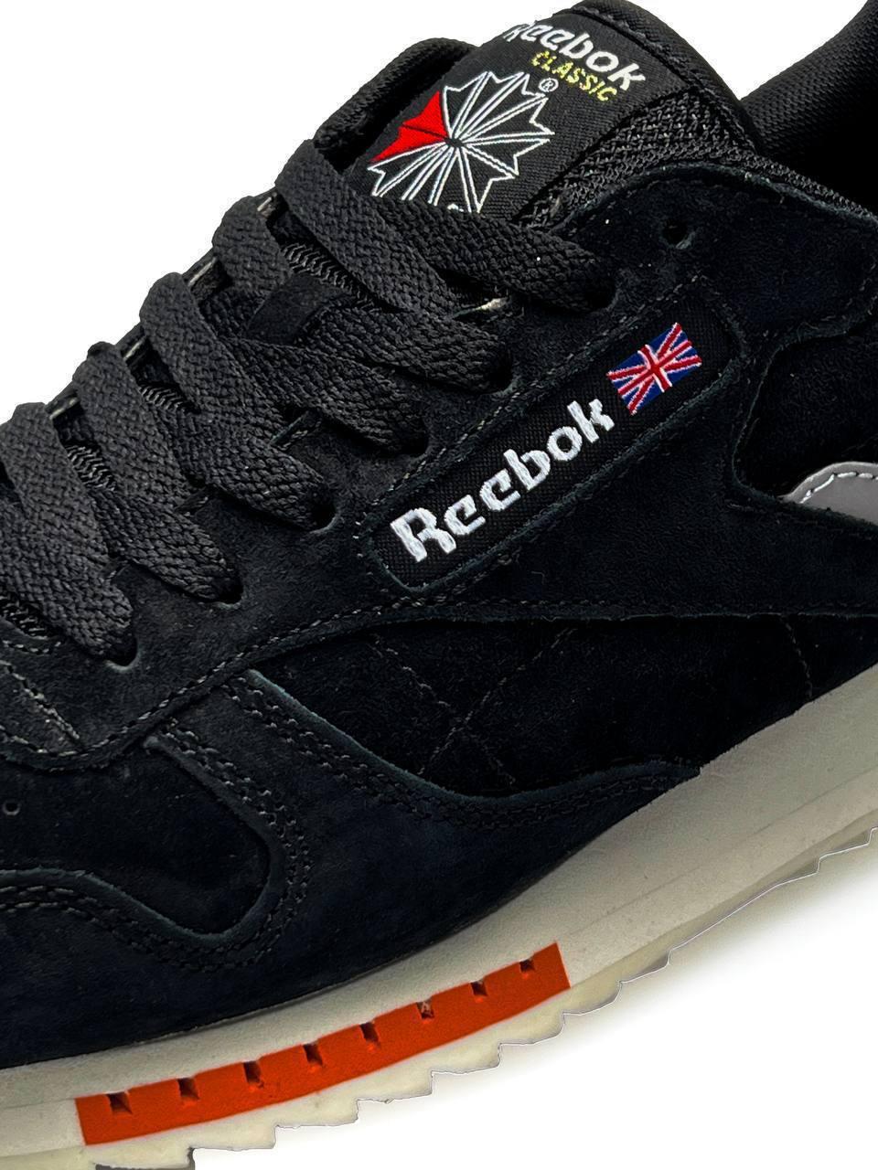 Reebok Classic M Black White