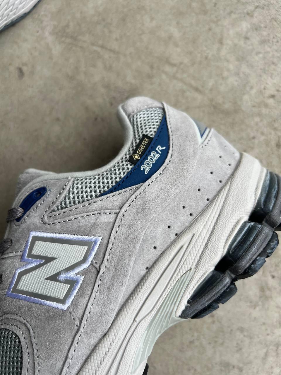 New Balance 2002 Gore-tex Light Grey Fur
