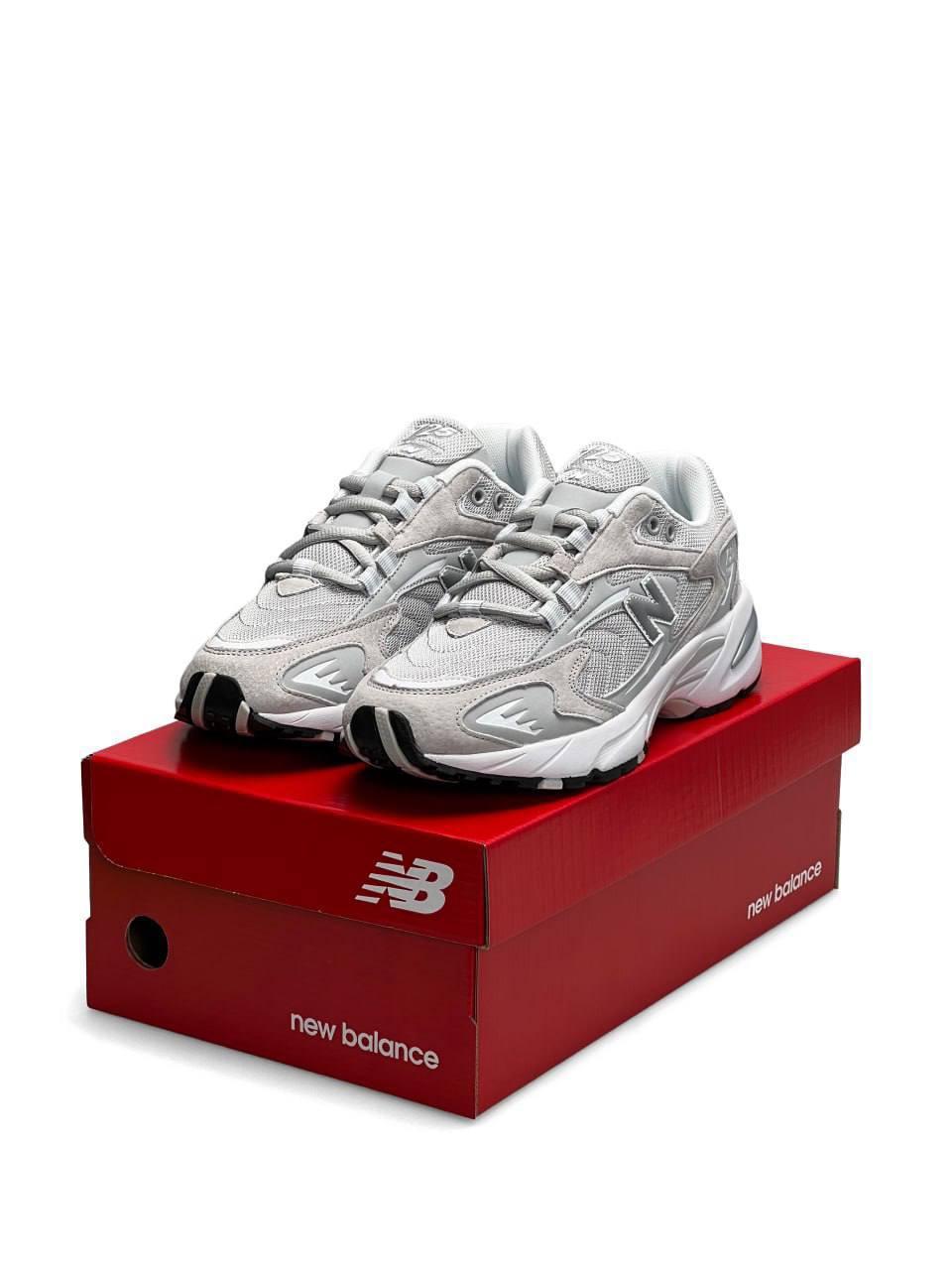New Balance 725 Gray Suede White
