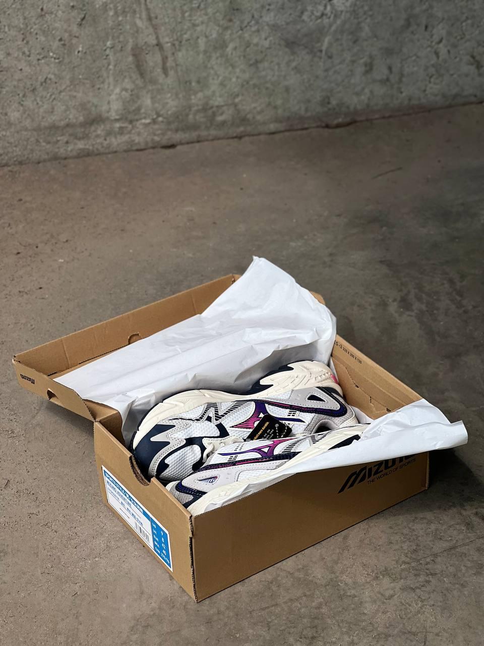 Mizuno Adventure TWE