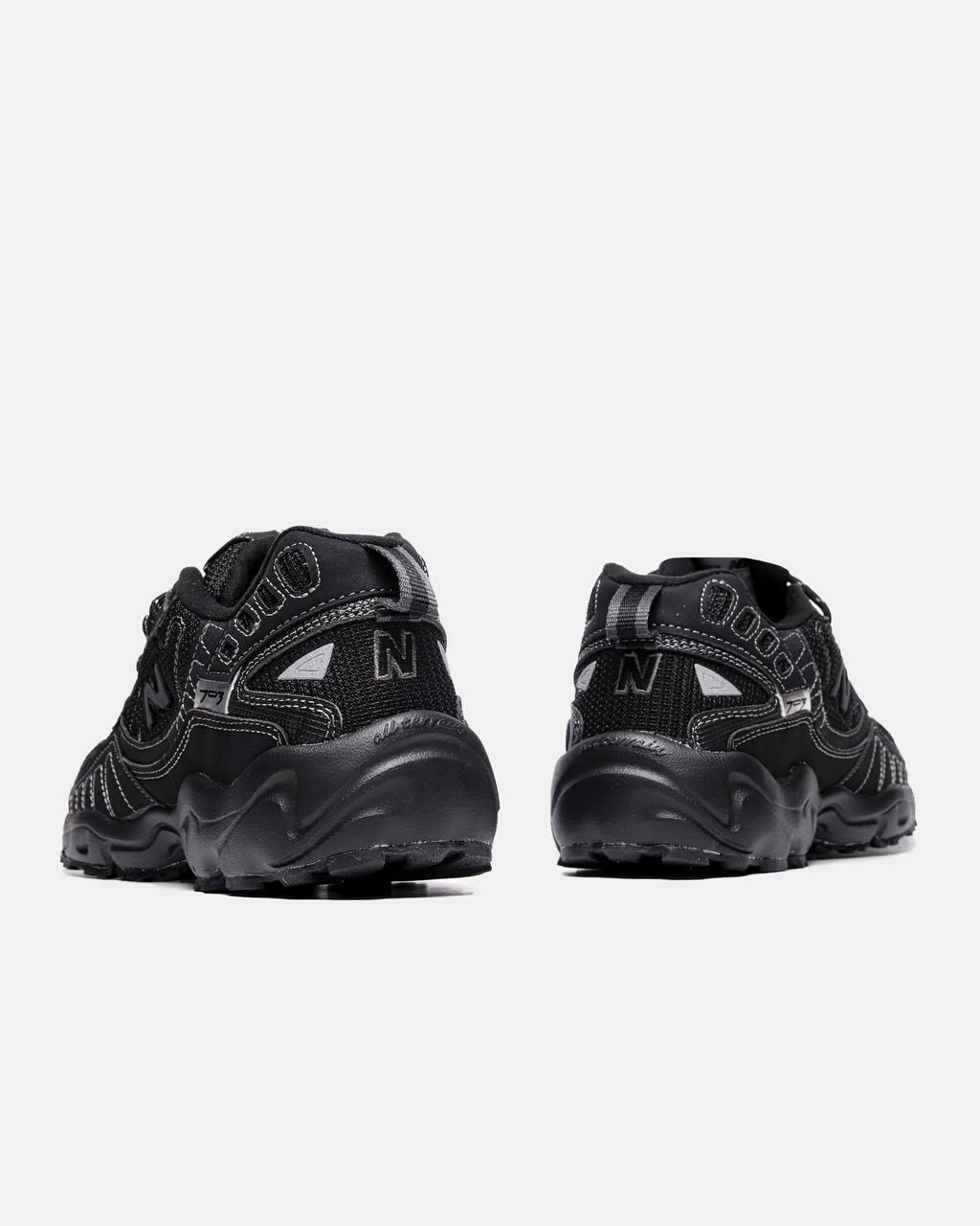 New Balance 703 Black Reflective
