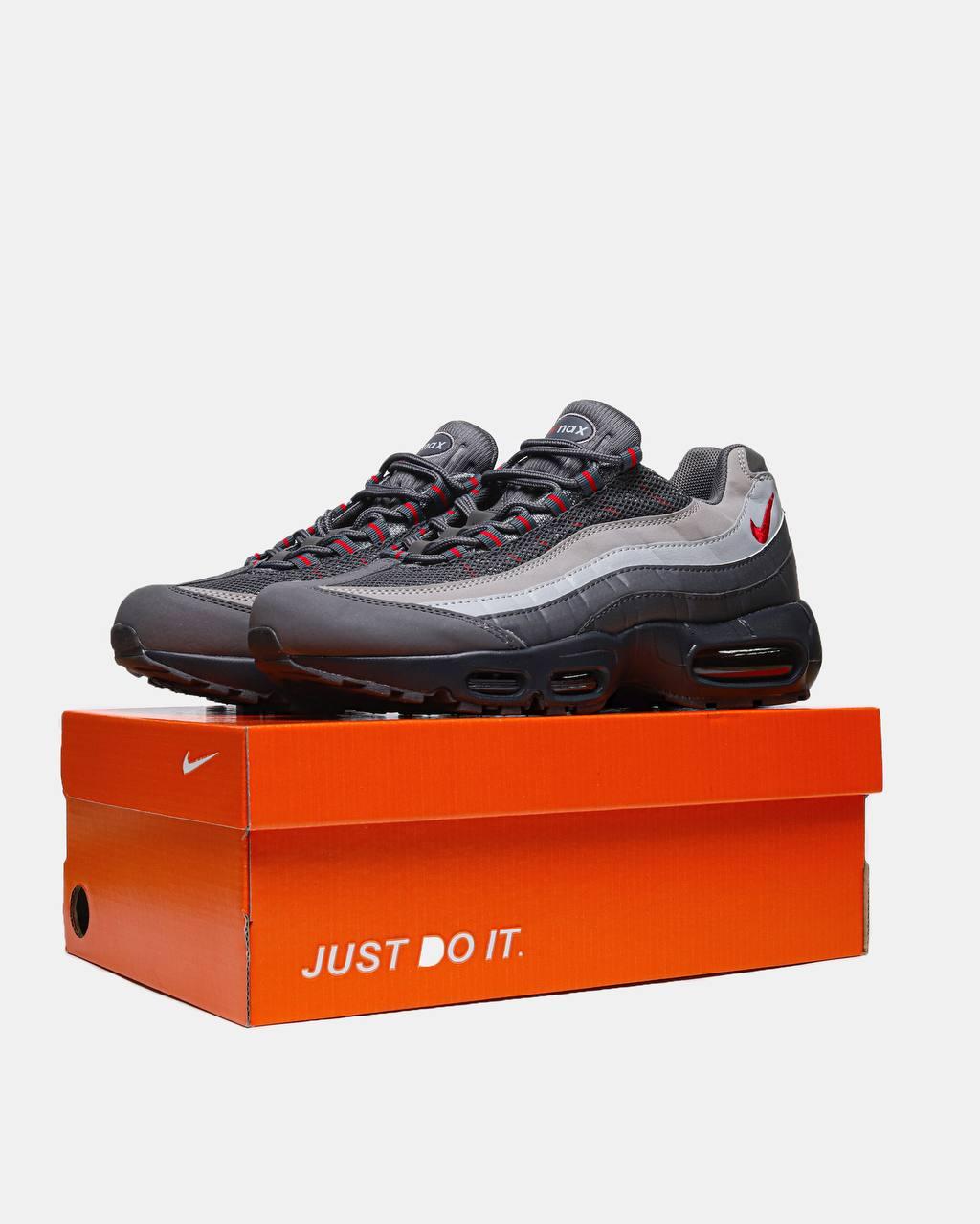 Nike Air Max 95 Essential Solar Red / Gun Smoke