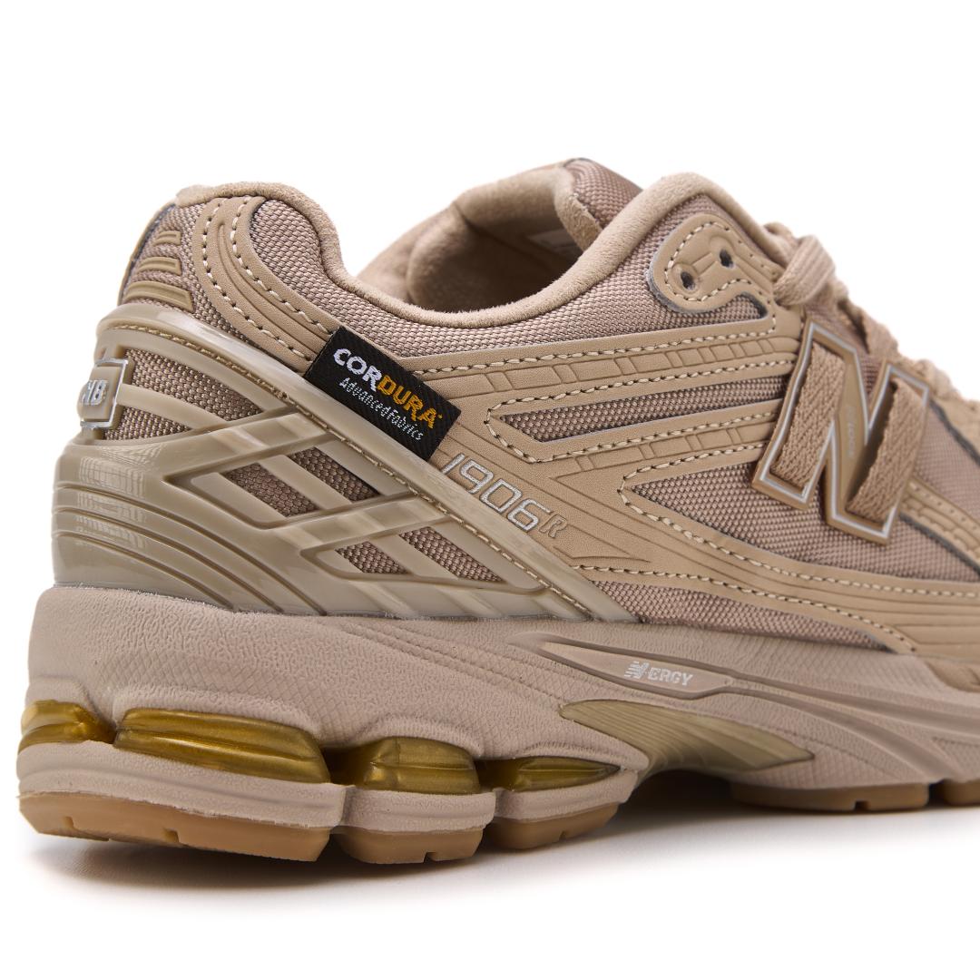 New Balance 1906r Beige Cordura v2