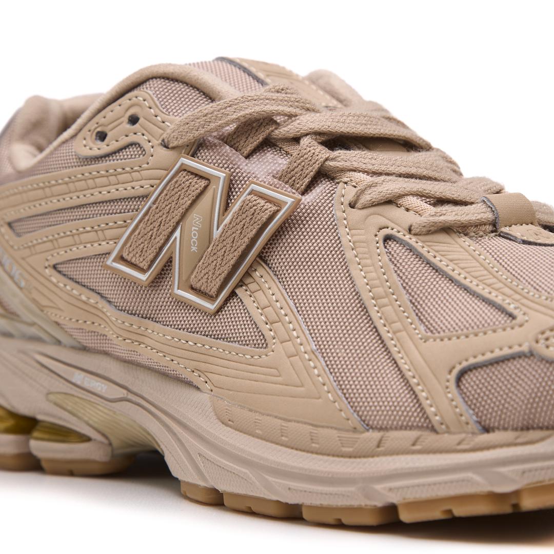 New Balance 1906r Beige Cordura v2