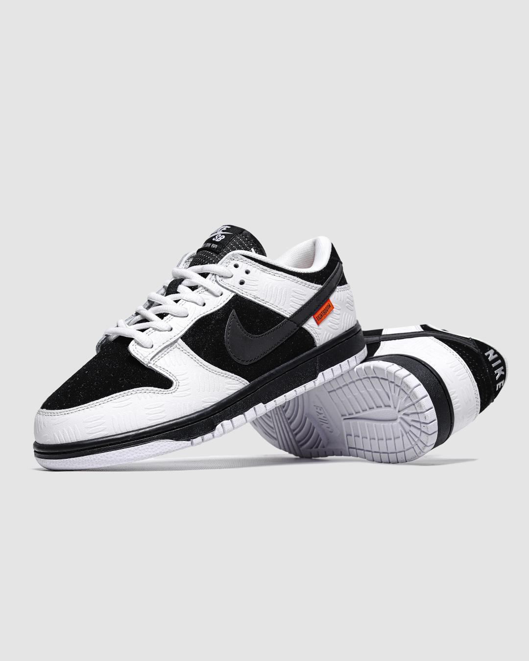 Nike SB x TIGHTBOOTH Dunk Low Pro Black White