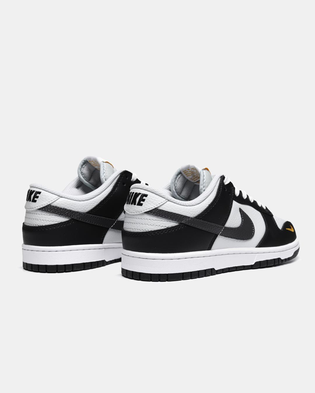 Nike Dunk Low Mini Swoosh - Black Total Orange
