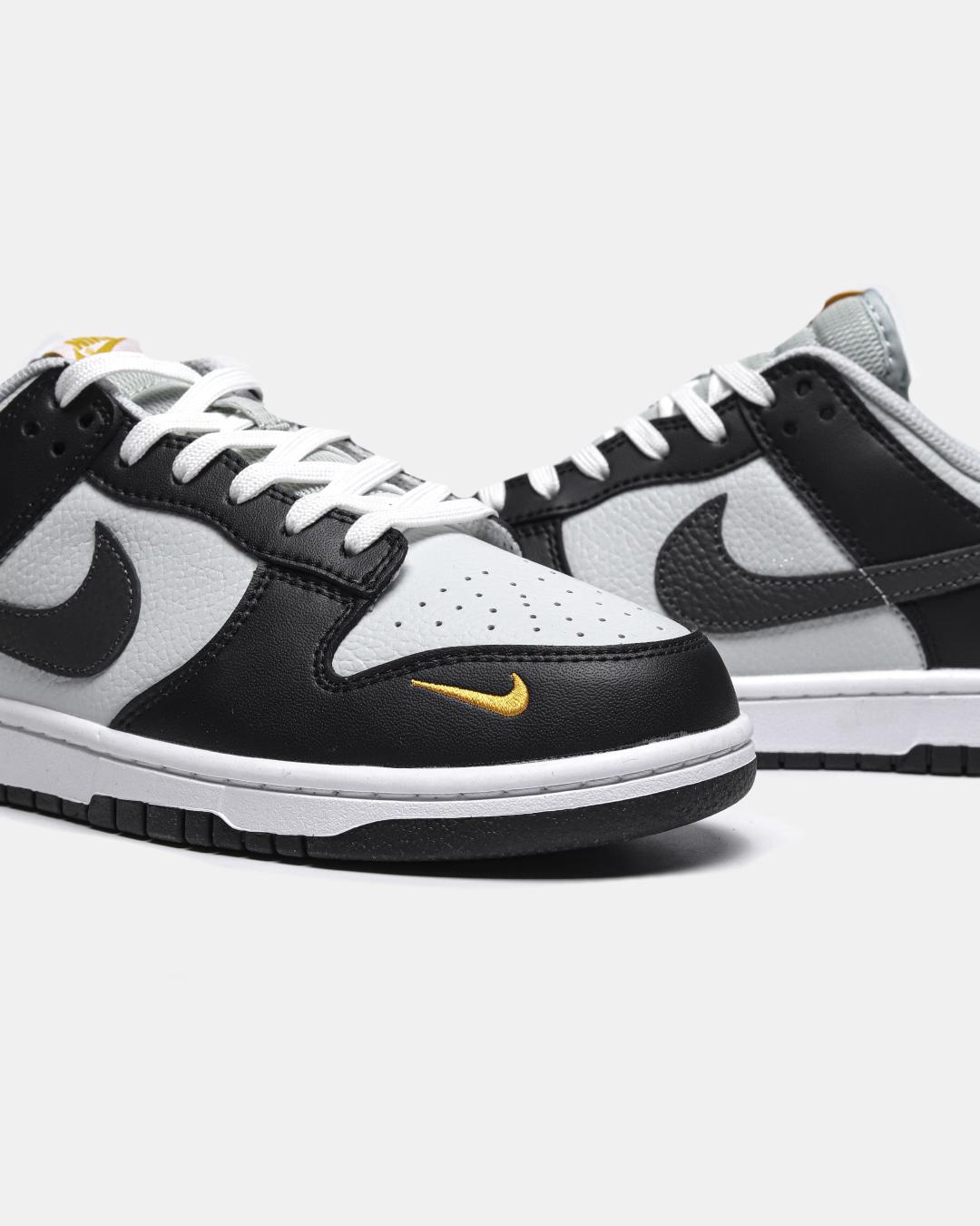 Nike Dunk Low Mini Swoosh - Black Total Orange