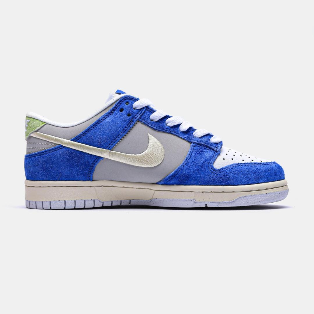 Fly Streetwear x Nike SB Dunk Low Pro 'Gardenia'
