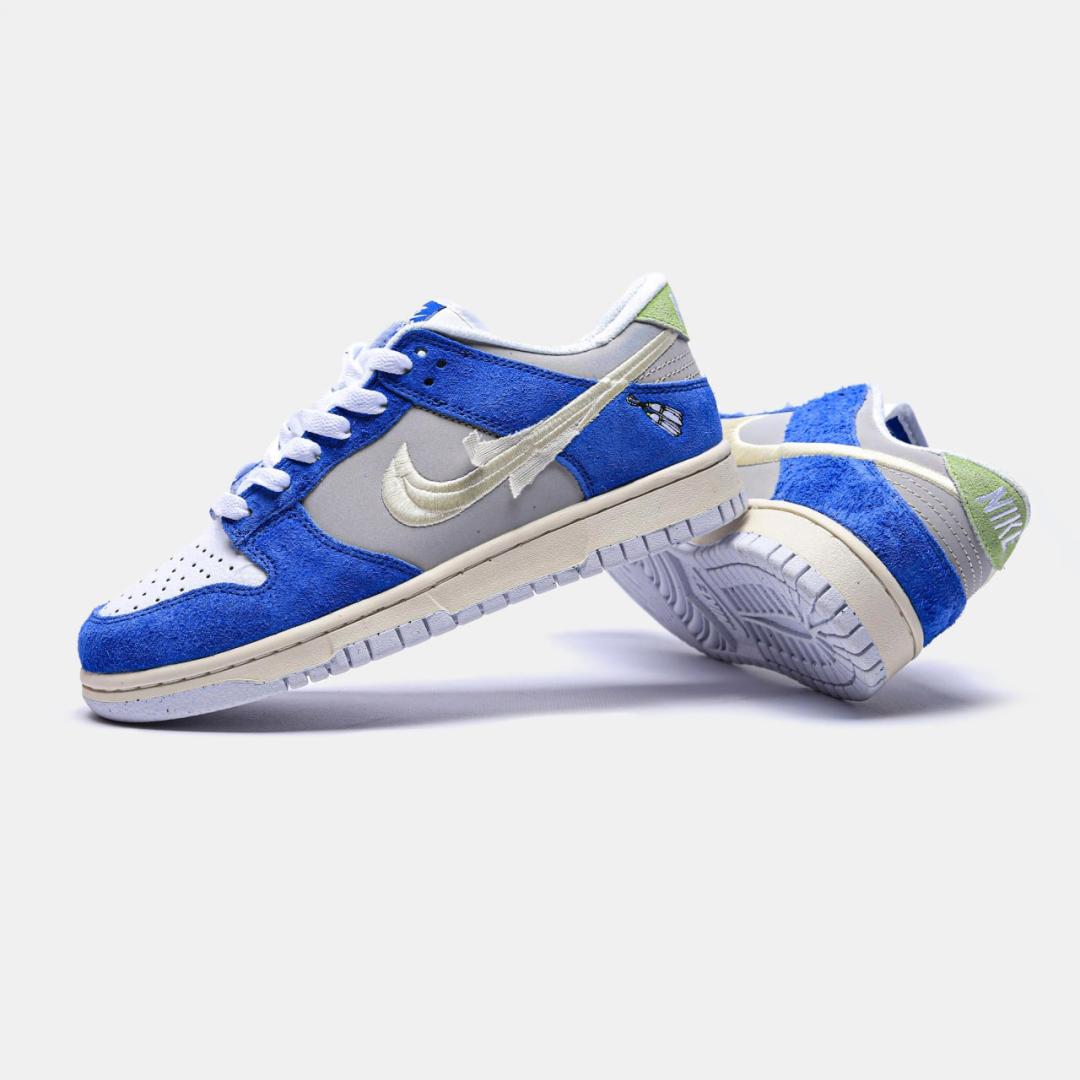 Fly Streetwear x Nike SB Dunk Low Pro 'Gardenia'