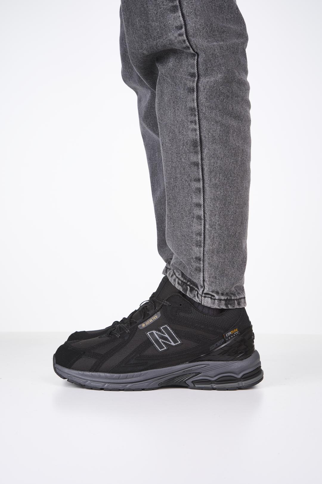 New Balance 1906r GTX Cordure Black Grey Fur