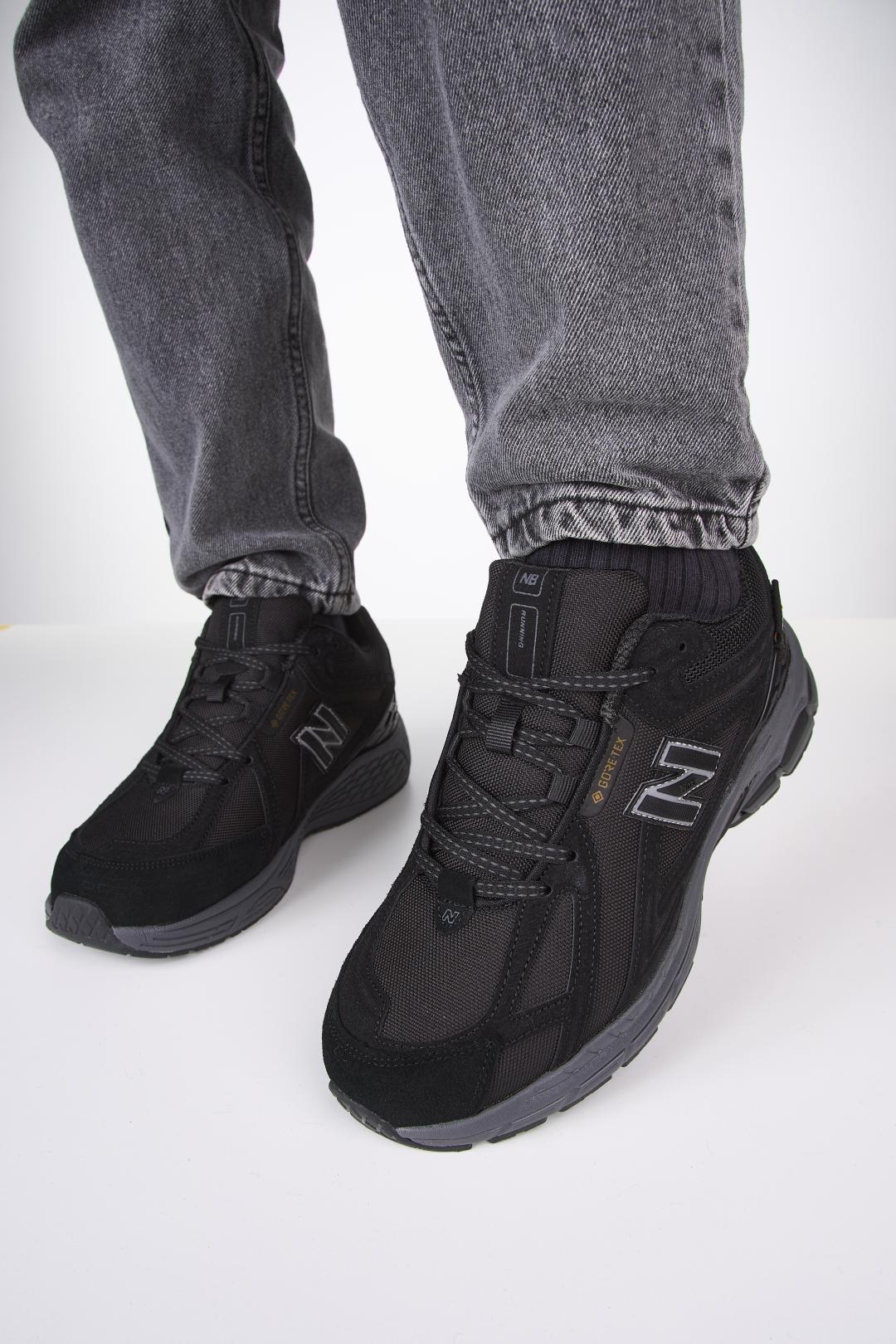 New Balance 1906r GTX Cordure Black Grey Fur