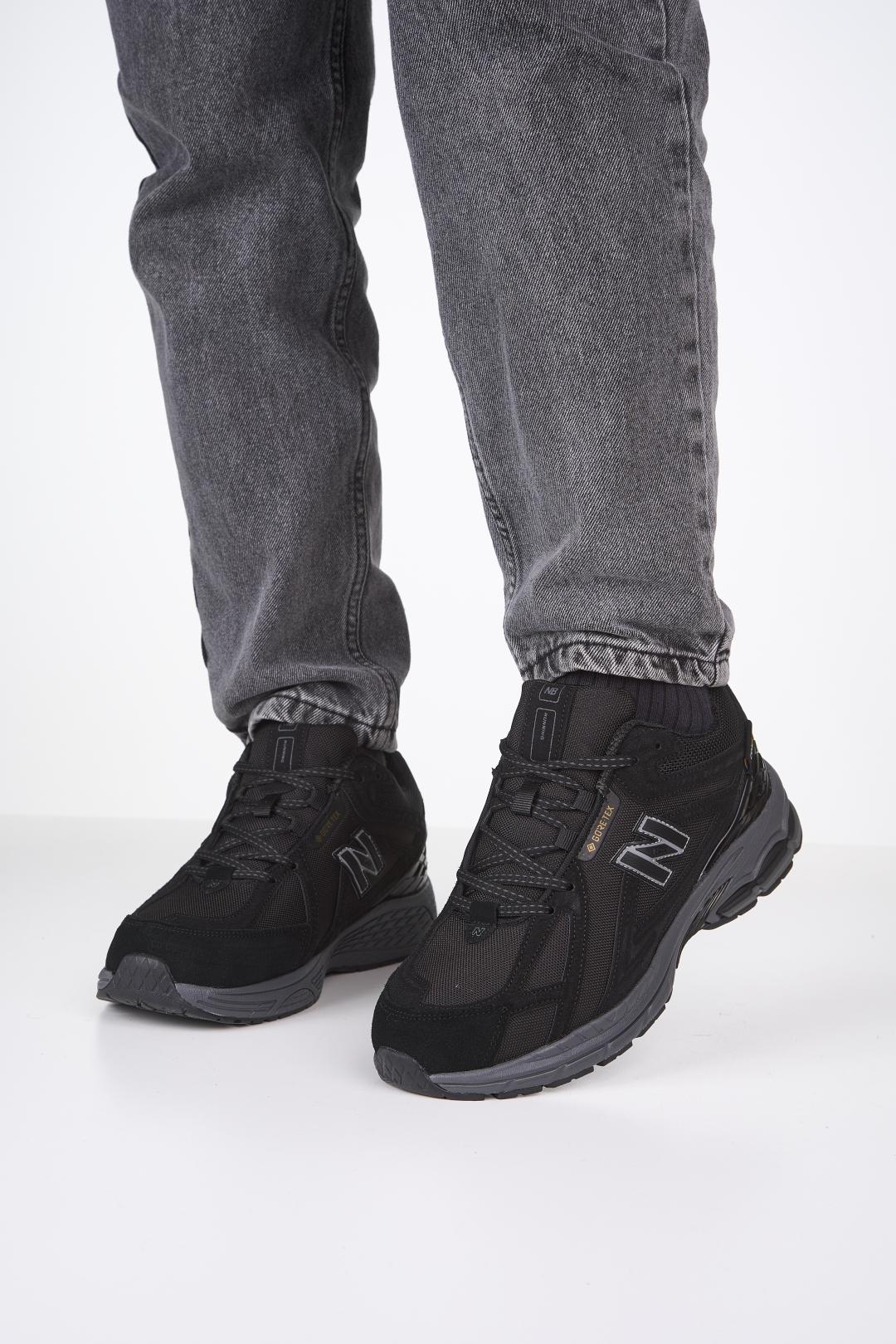 New Balance 1906r GTX Cordure Black Grey Fur