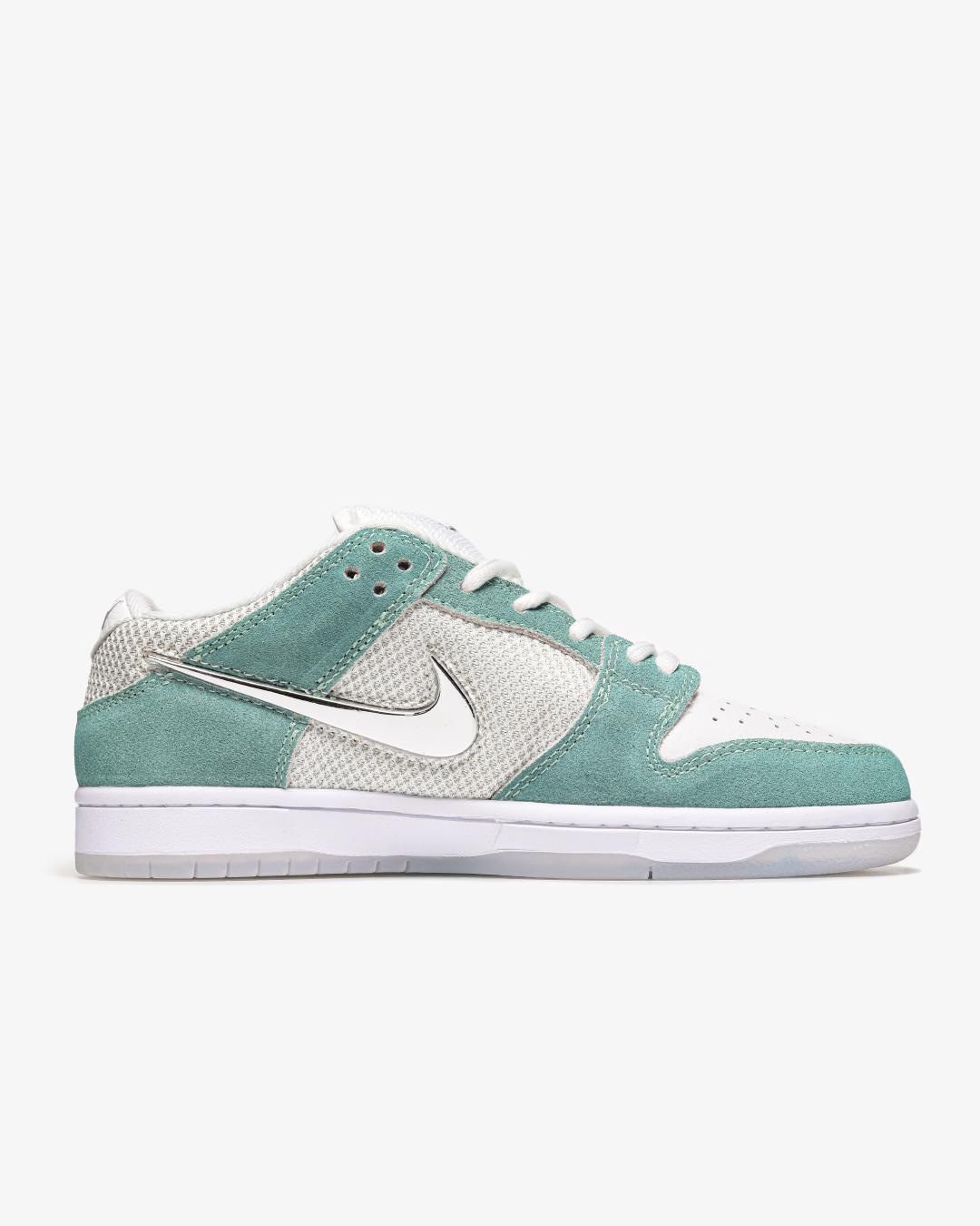 April Skateboards x Nike Dunk Low SB Turbo Green