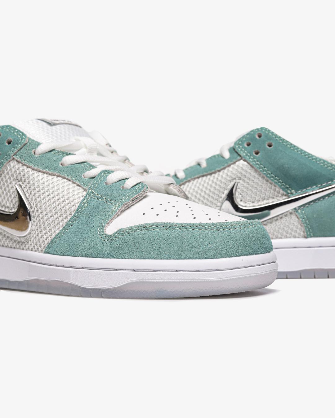 April Skateboards x Nike Dunk Low SB Turbo Green