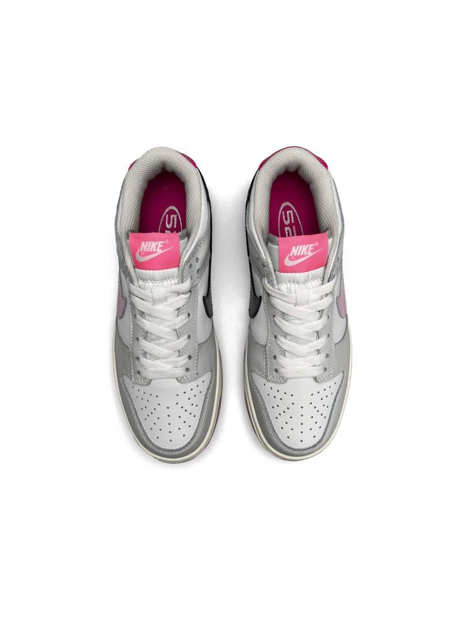 Nike SB Dunk Low Pink Puck