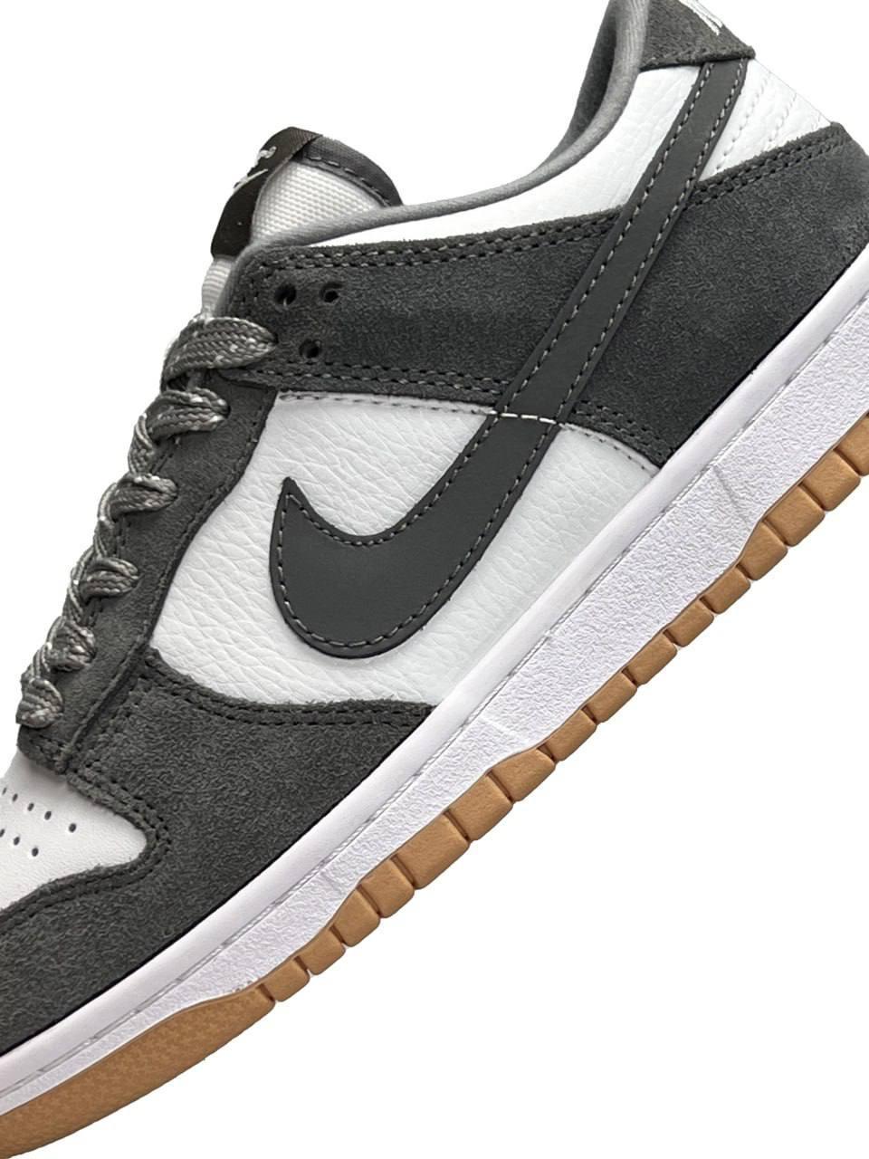 Nike SB Dunk Low Smoke Gray