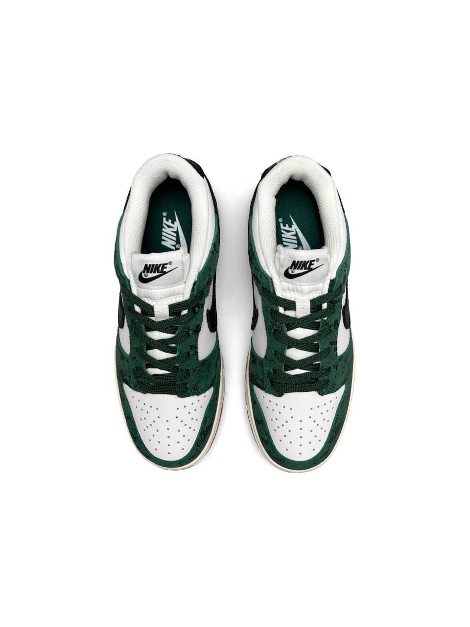 Nike SB Dunk Low Green Snake
