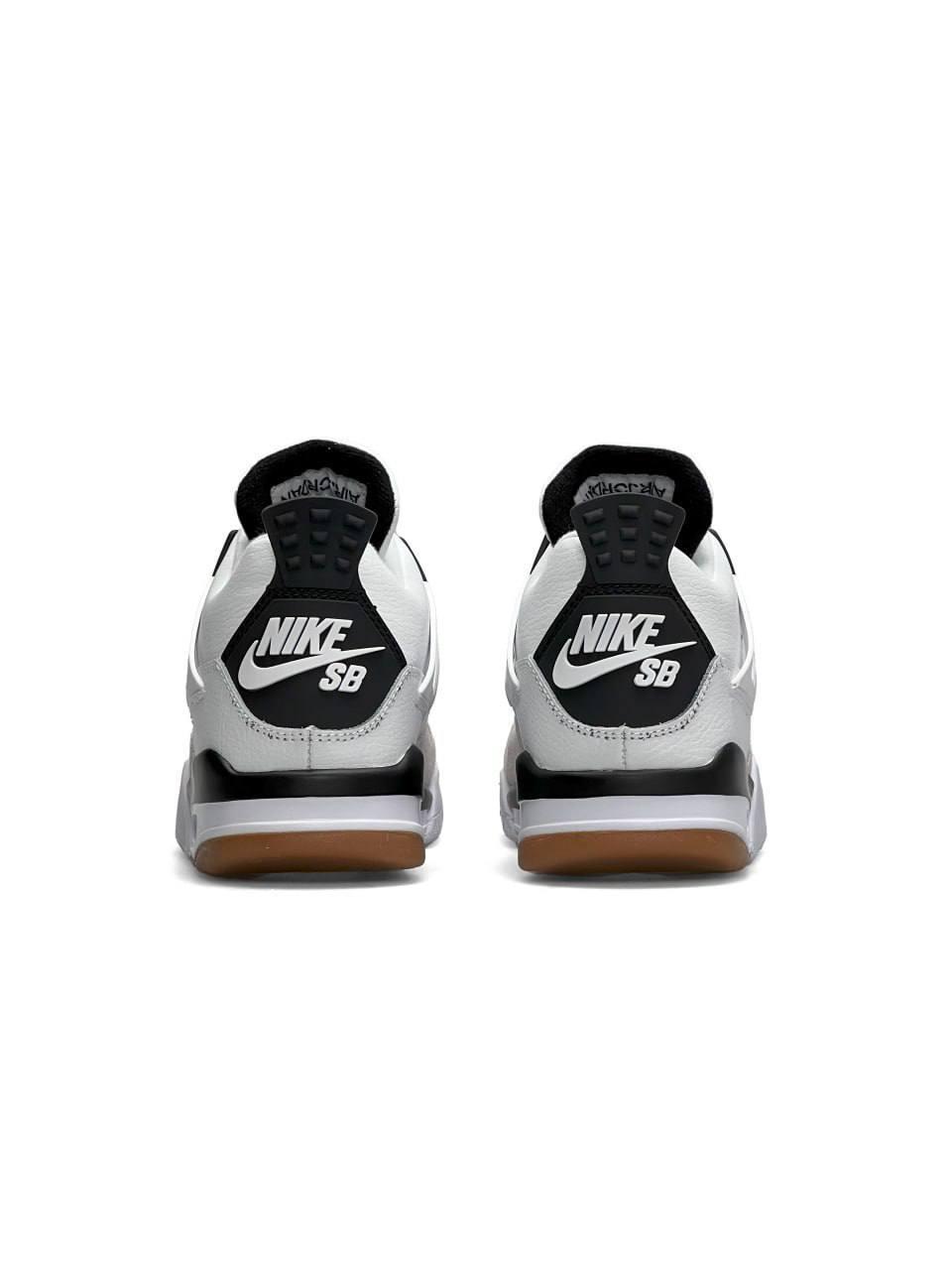 Nike Air Jordan 4 Retro Military Black V2