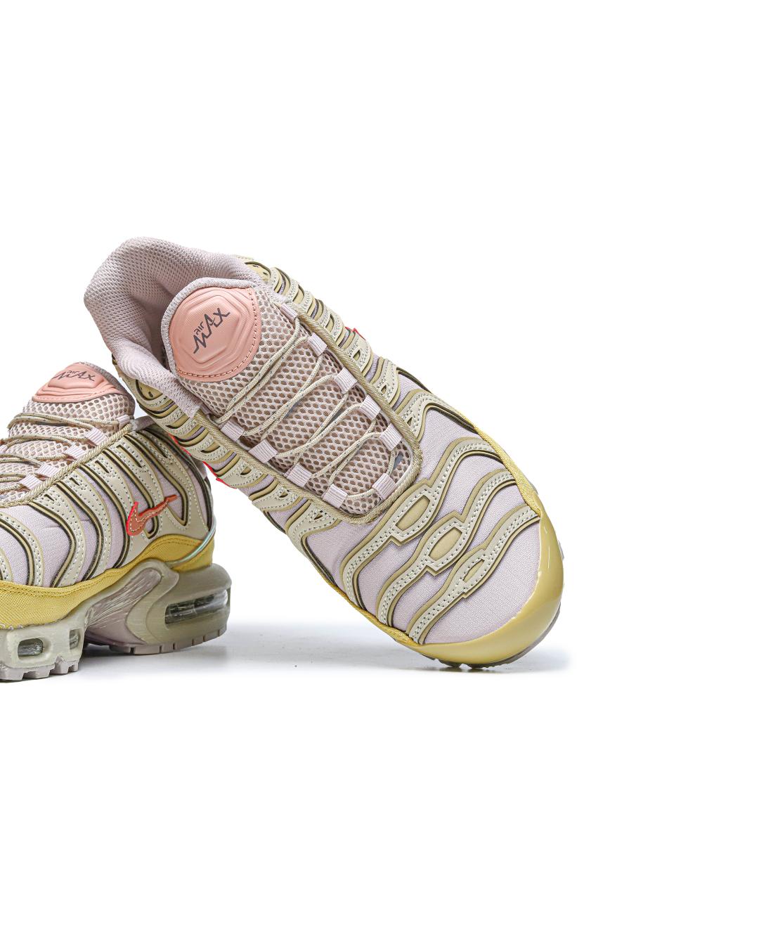 Nike Air Max TN Gold Pink Waterproof