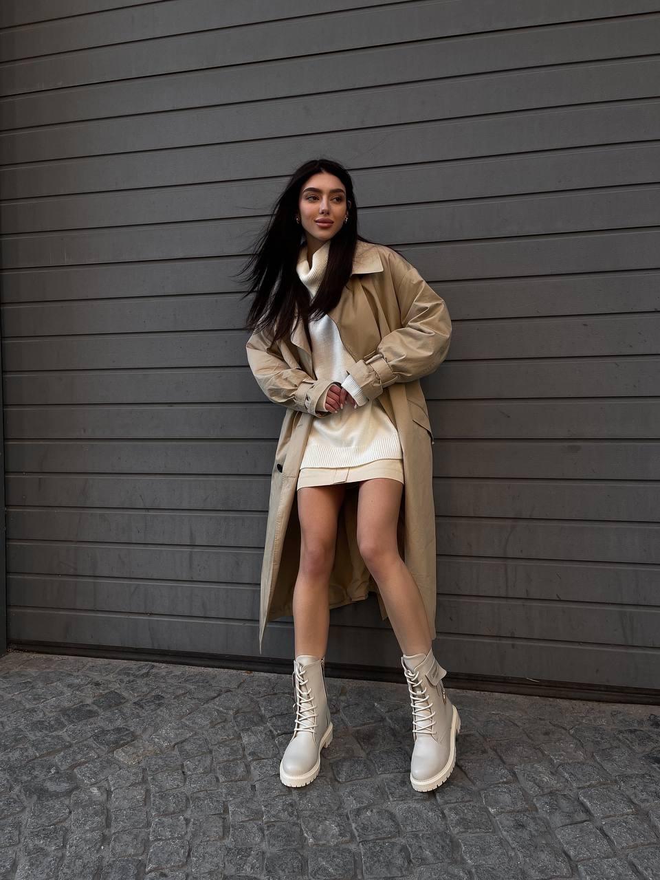 Dior Boots Fur Beige