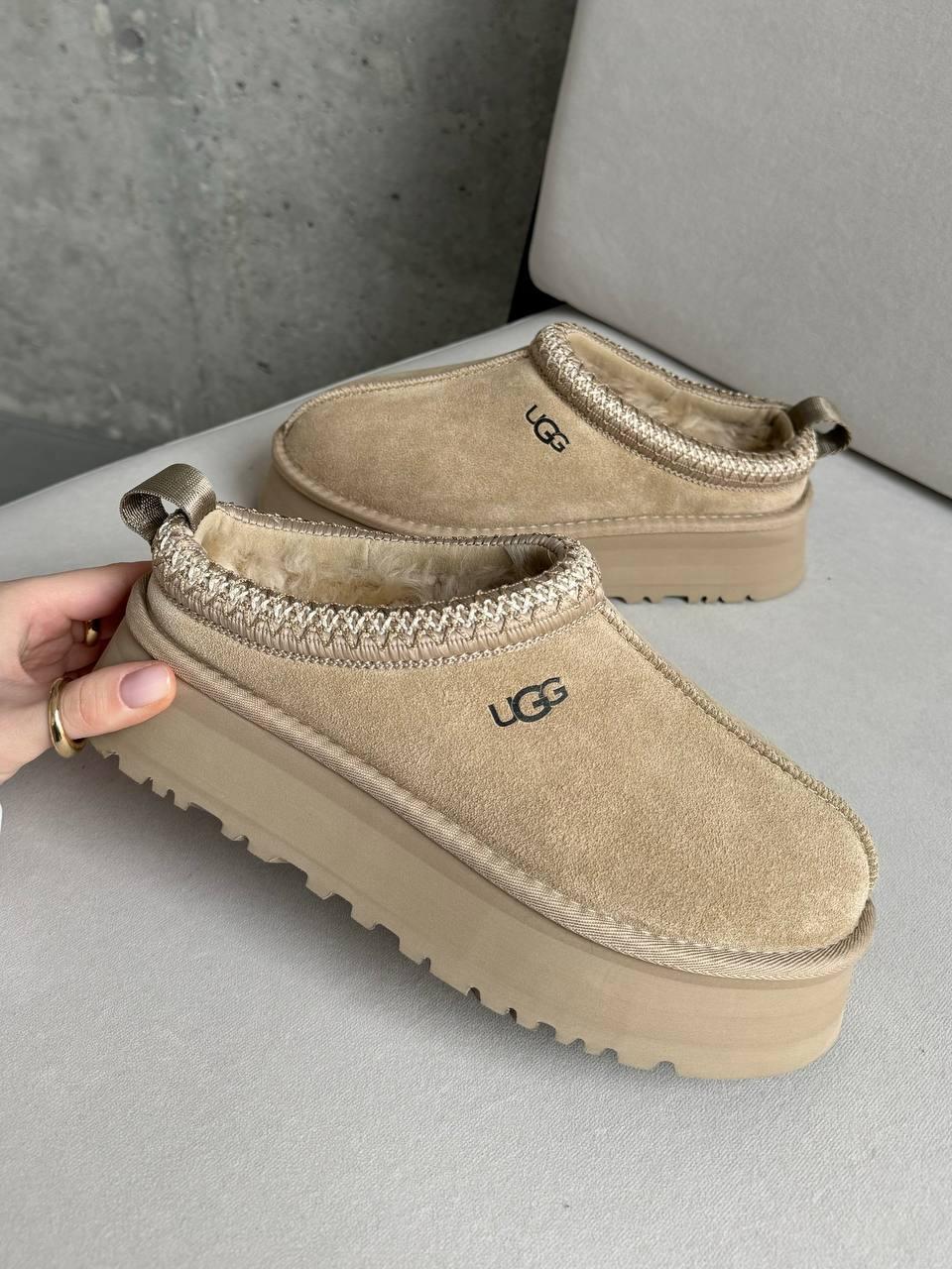 Ugg Tasman Platform Beige